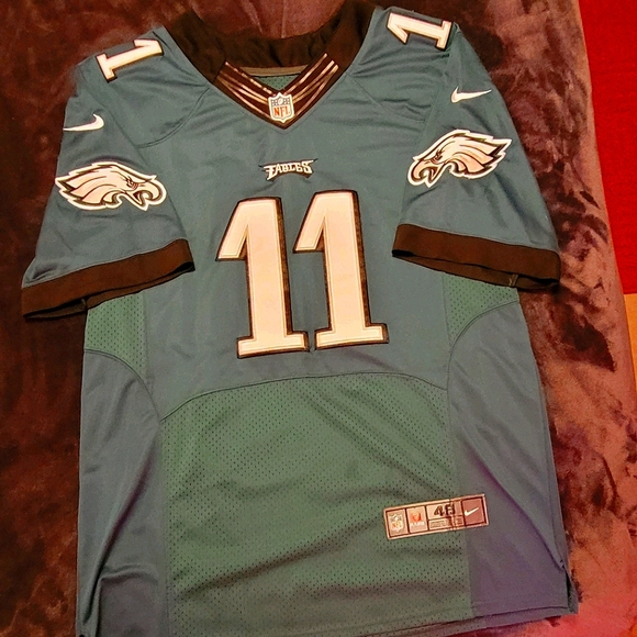 Philadelphia Eagles Carson Wentz jersey - Picture 3 of 6